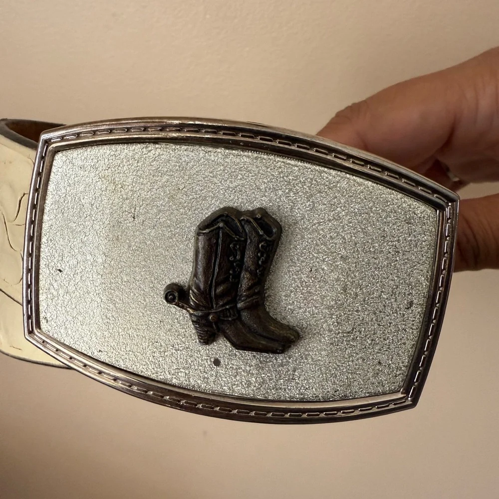 Justin‎ Ivory Leather Belt Cowgirl Boots Buckle Top Grain Cowhide Sz 28 31”